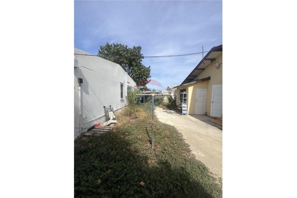 Villa - For Sale - Noord, Aruba, Aruba - 57049 - 90105035-33