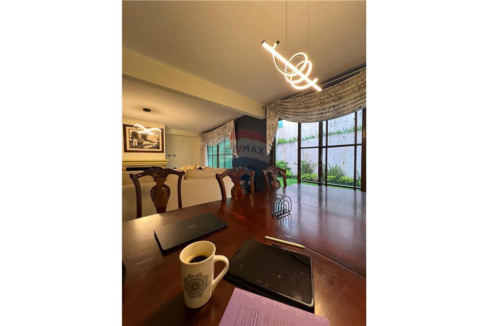 Villa - Te Koop - Guatemala City, Guatemala, Guatemala - 9 - 901011001-24