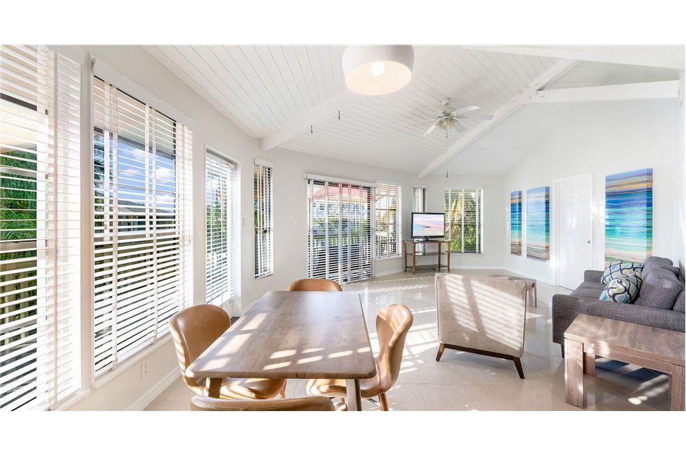 Appartement - Te Koop - South Sound, South Sound, Cayman Islands - 9 - 90146034-182