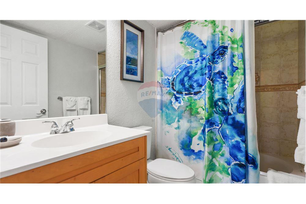 Condo/Apartment - For Sale - W Bay Bch South, Seven Mile, Cayman Islands - 18 - 90146042-57