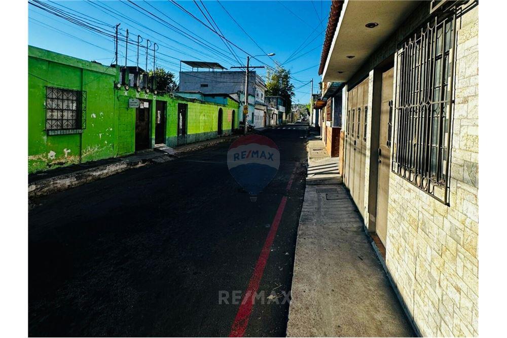 Villa - Te Koop - Villa Nueva, Guatemala, Guatemala - 1 - 902611006-12