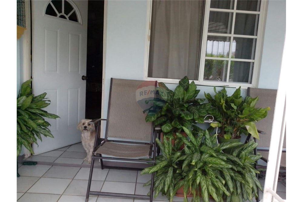 Multi-Family - For Sale - Portmore, Saint Catherine, Jamaica - 3 - 901321004-2