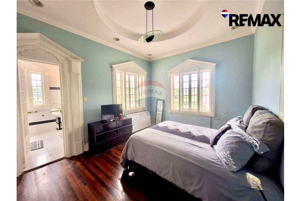 Volledig pand - Te Koop - Saint Clair, Port-of-Spain, Trinidad and Tobago - 15 - 90155097-23