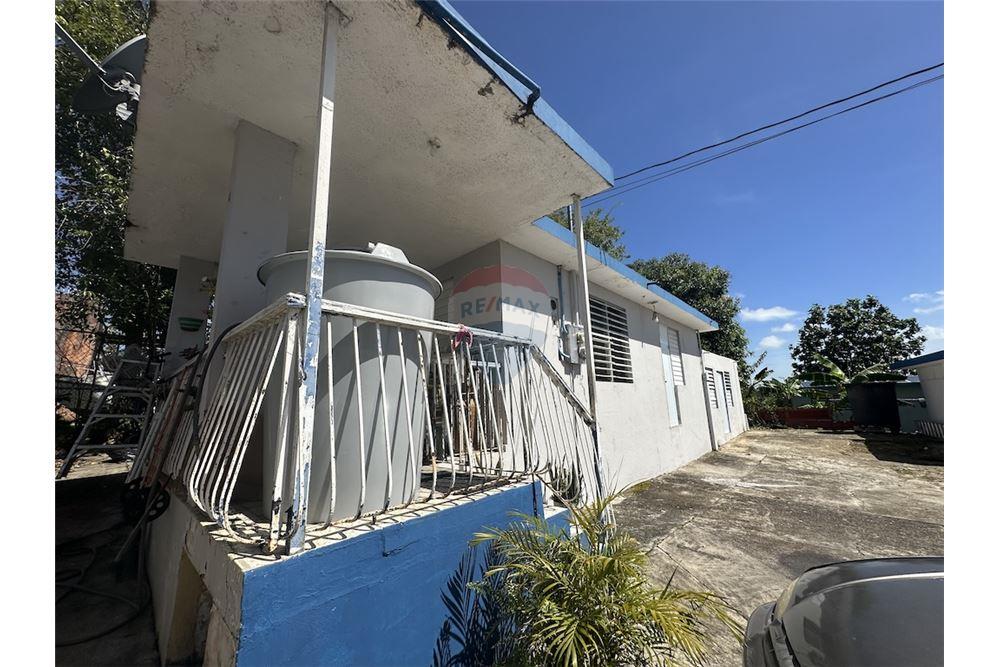 Multi-Family - For Sale - Sect La Pra, Toa Baja, Puerto Rico - 12 - 90156078-1