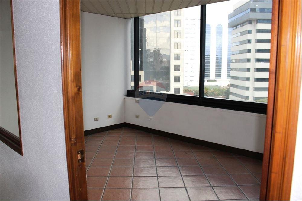 Bedrijfsverkoop - Te Koop - Zona 10, Guatemala, Guatemala - 1 - 902311022-94