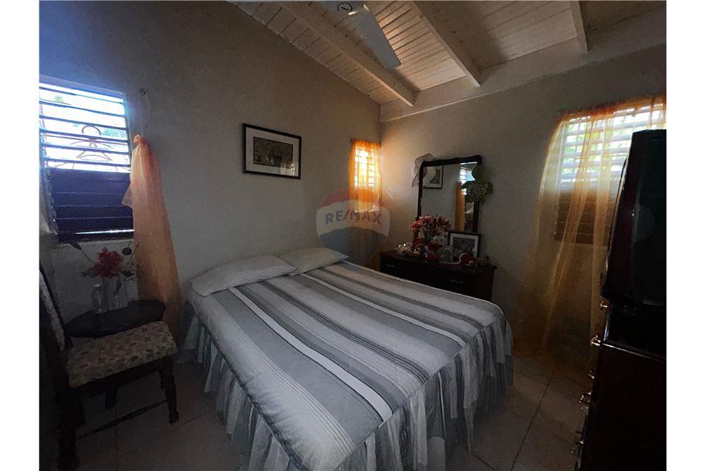 Villa - Te Koop - Bull Bay, Saint Andrew, Jamaica - 2 - 901321005-1