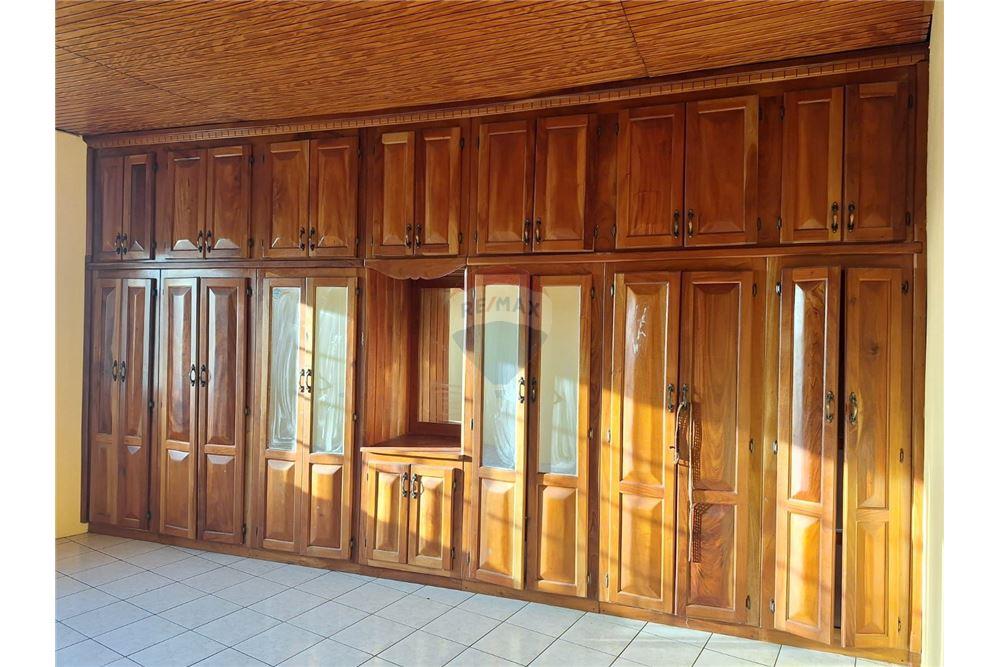 Villa - Te Koop - San Fernando, San Fernando, Trinidad and Tobago - 8 - 90155005-52