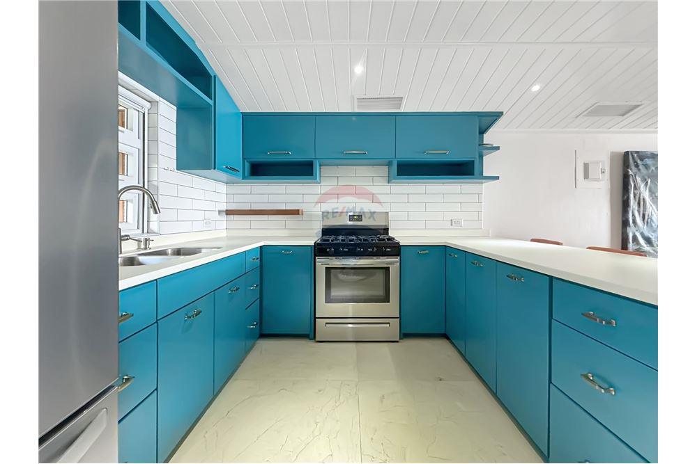 Appartement - Te Koop - Road Town, Tortola South Central, British Virgin Islands - 2 - 90134005-291