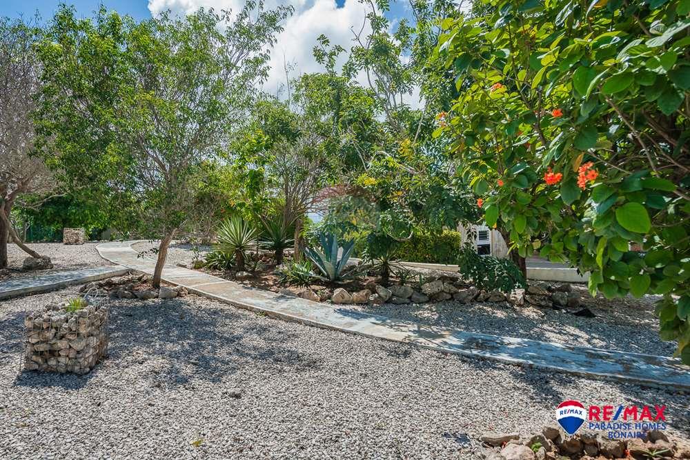 Villa - Te Koop - Sabadeco, Bonaire, Bonaire - SabadecoTerrace-83-1500-29.jpg - 900171001-744
