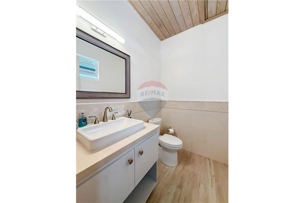 Villa - Te Koop - Georges North Side, Tortola North Central, British Virgin Islands - 8 - 90134005-304