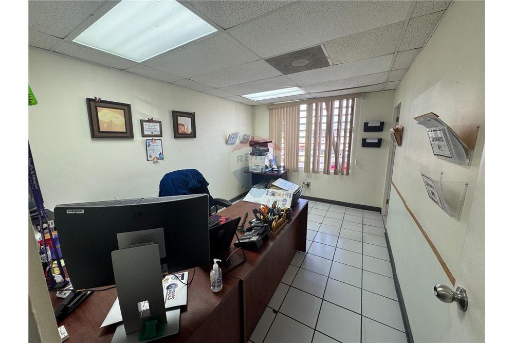 Commercial/Retail - For Sale - Puerto Nuevo, San Juan, Puerto Rico - 4 - 90102025-337