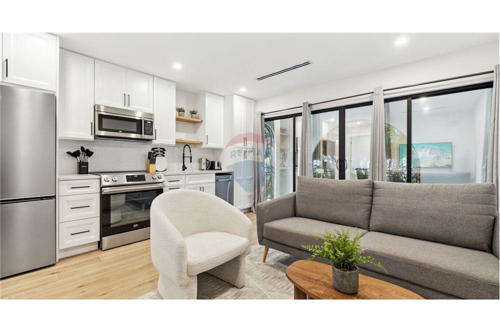 Appartement - Te Koop - W Bay Bch North, West Bay, Cayman Islands - 2 - 90146012-223