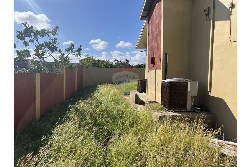 Commercial/Retail - For Sale - Sint Nicolaas, Aruba, Aruba - 53943 - 90105035-27