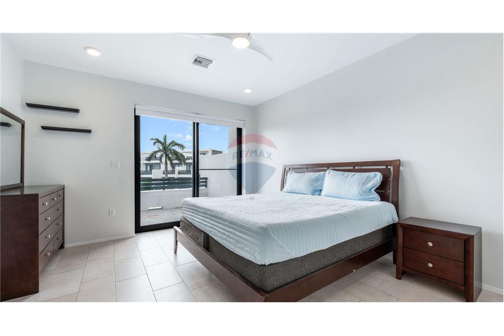 Condo/Apartment - For Sale - South Sound, South Sound, Cayman Islands - 12 - 90146002-423