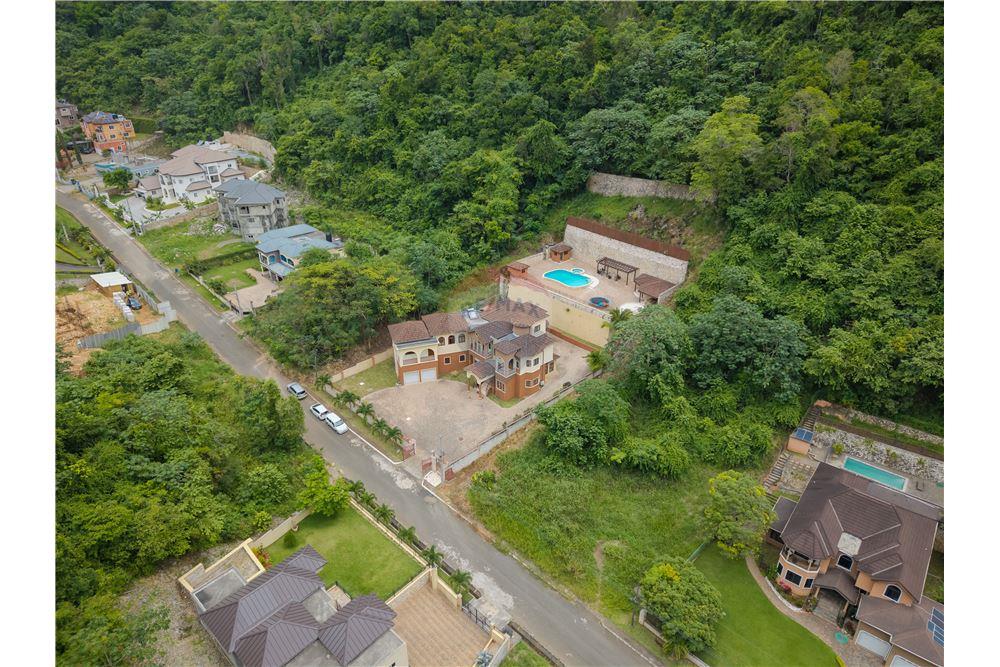 Villa - Venta - Kingston, Saint Andrew, Jamaica - 2 - 90153049-119