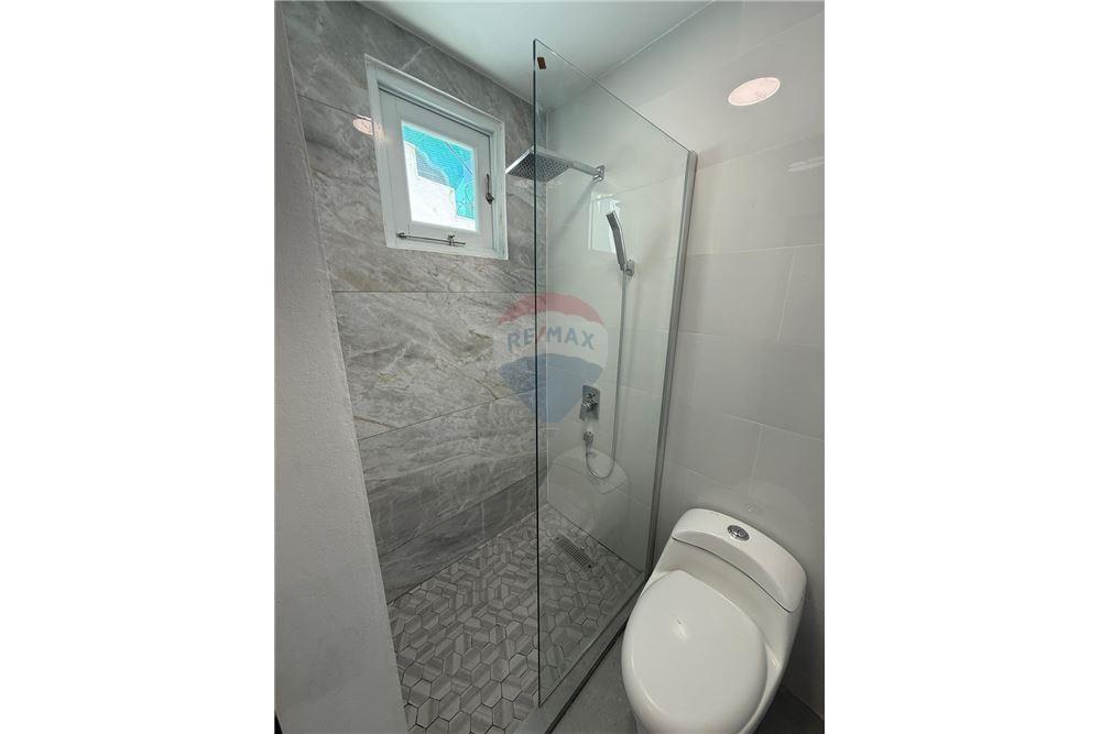 Bedrijfsmatig / Detailhandel - Te Koop - Santurce, San Juan, Puerto Rico - 12 - 90102068-7