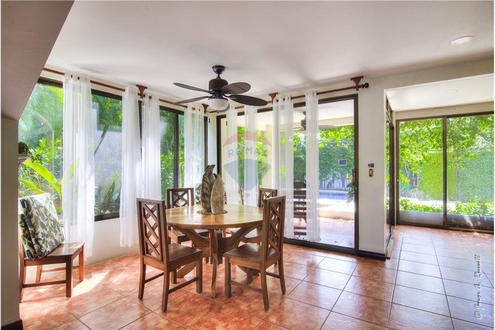 Residential - Villa - Jaco - Jaco, Puntarenas- Garabito, Costa Rica - Caribbean & Central Ameri - 11 - 90168011-788