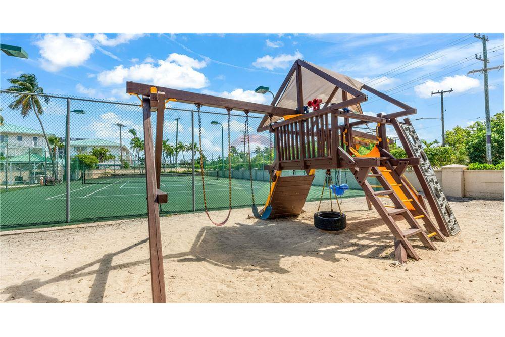 Condo/Apartment - For Sale - W Bay Bch South, Seven Mile, Cayman Islands - 40 - 90146034-181