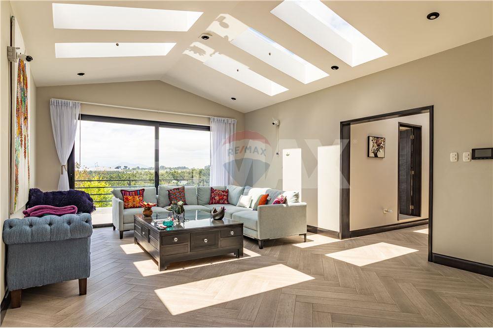 Villa - For Sale - Fraijanes, Guatemala, Guatemala - 16 - 902091020-12