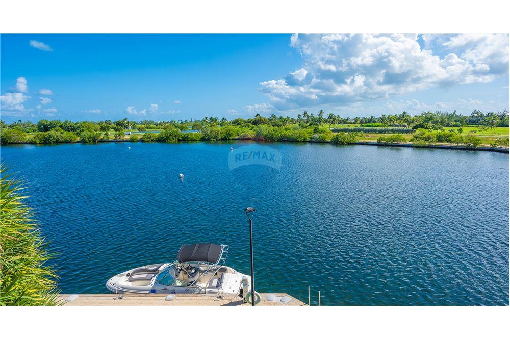 Apartamento/Condominio - Venta - W Bay Bch North, West Bay, Islas Caimán - 2 - 90146051-49