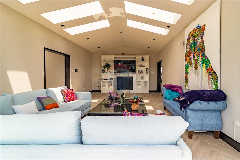 Villa - For Sale - Fraijanes, Guatemala, Guatemala - 2 - 902091020-12