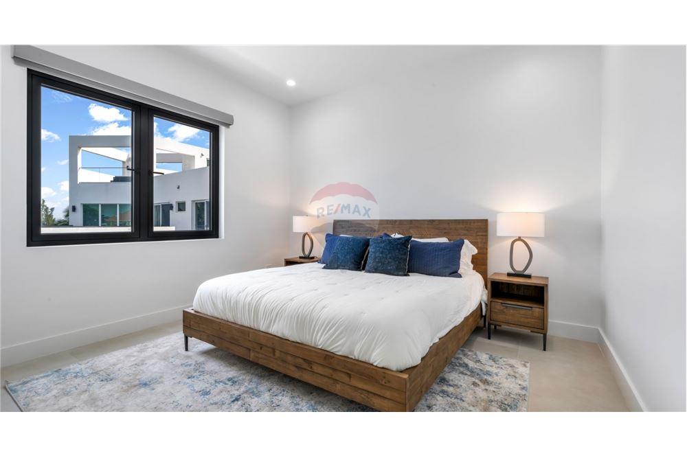 Residential - Villa - W Bay Bch North, West Bay, Cayman Islands - Caribbean & Central Ameri - 19 - 90146042-61