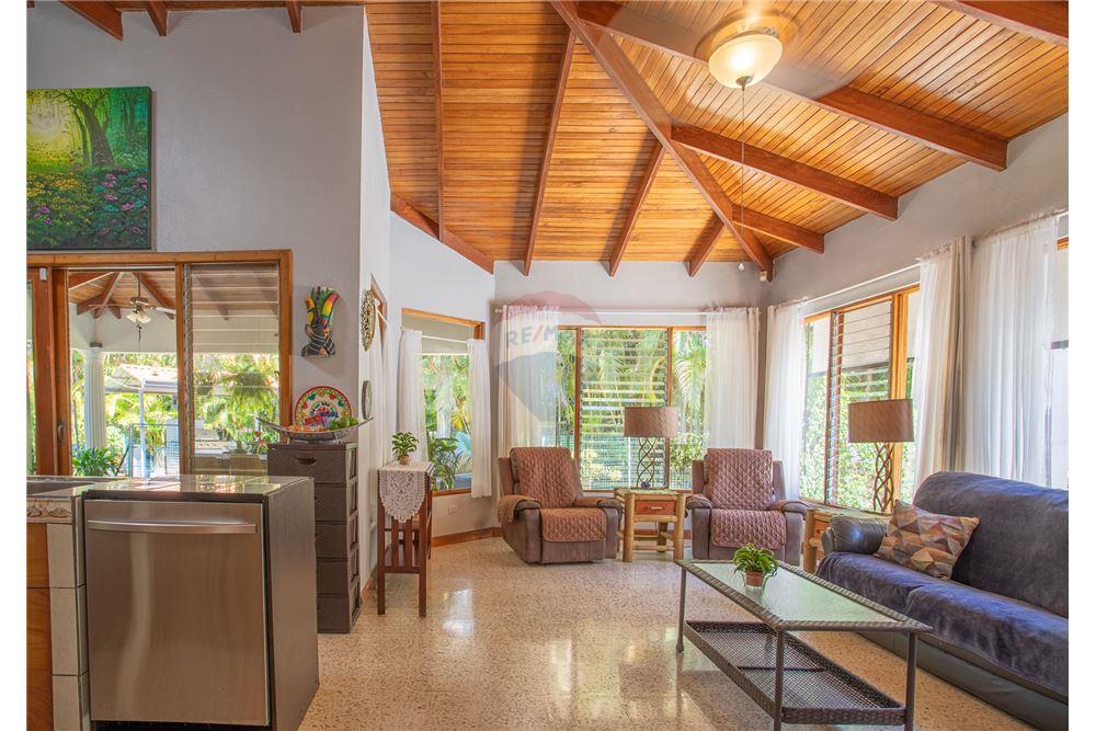 Residenziale - Villa - Atenas, Alajuela- Atenas, Costa Rica - Caribbean & Central Ameri - 9 - 90128002-1003