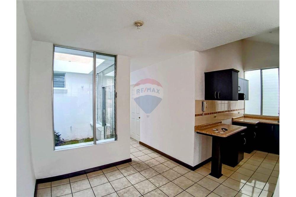 Villa - For Sale - San Lucas Sacatepéquez, Sacatepéquez, Guatemala - 3 - 90129016-52