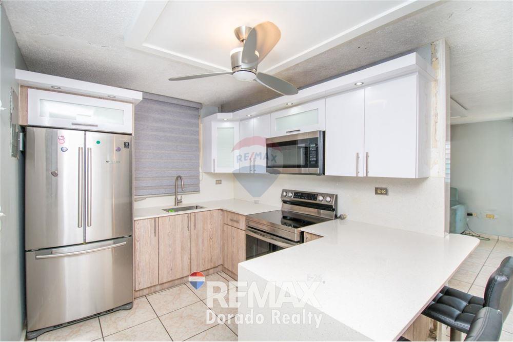 Villa - Venta - URB Levittown Lakes, Toa Baja, Puerto Rico - 21 - 90107014-8