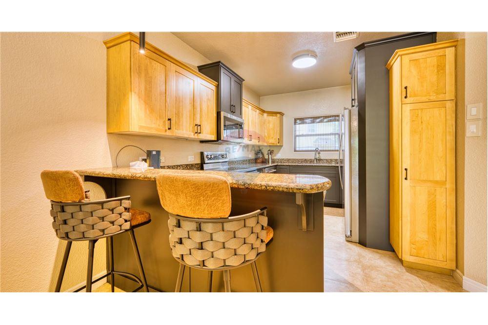 Appartement - Te Koop - South Sound, South Sound, Cayman Islands - 2 - 90146002-460