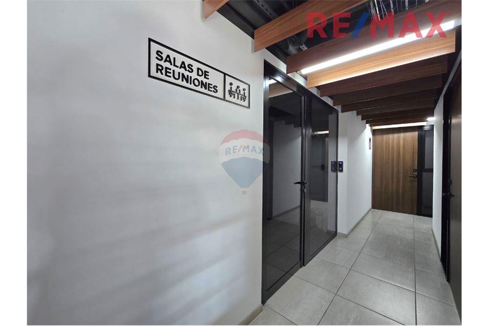 Bedrijfsmatig / Detailhandel - Te Koop - Zona 9, Guatemala, Guatemala - 8 - 902691018-1