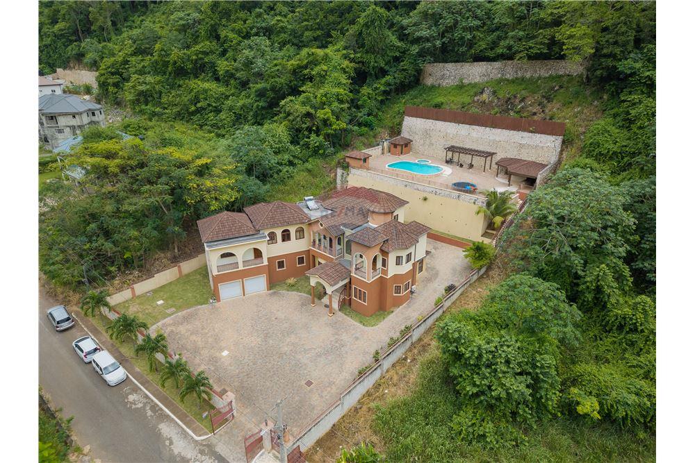 Villa - Venta - Kingston, Saint Andrew, Jamaica - 1 - 90153049-119