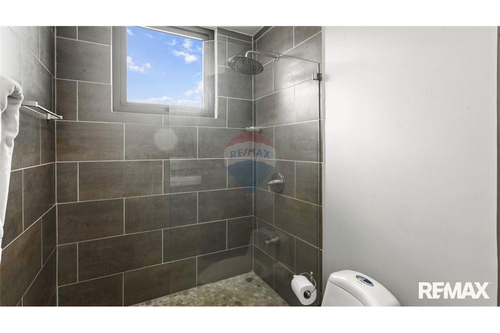 Residential - Villa - Jaco - Jaco, Puntarenas- Garabito, Costa Rica - Caribbean & Central Ameri - 27 - 90168004-655