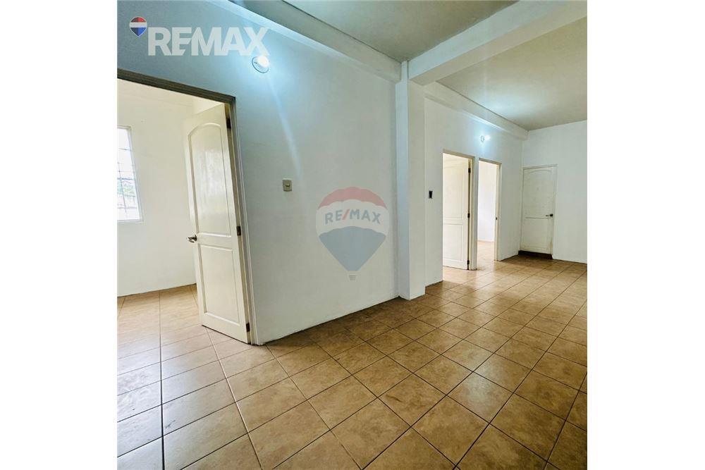 Villa - For Sale - Zona 1, Guatemala, Guatemala - 11 - 902611001-68