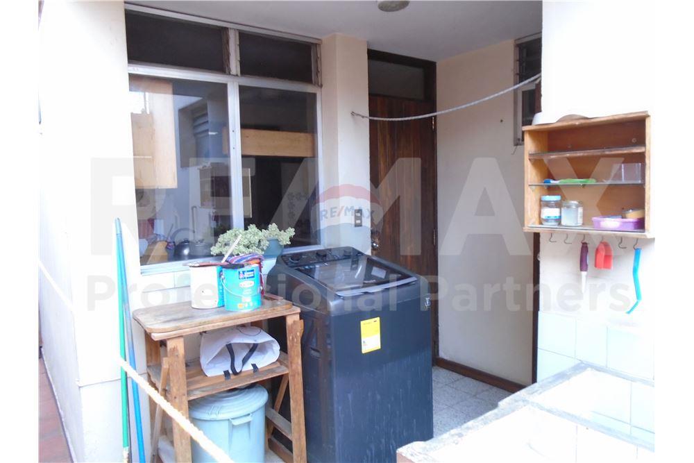 Villa - For Sale - Quetzaltenango, Quetzaltenango, Guatemala - 20 - 901011001-22