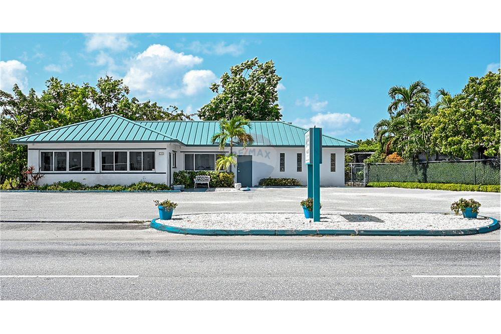 Commercial/Retail - For Sale - George Town, Grand Cayman, Cayman Islands - 5 - 90146001-235