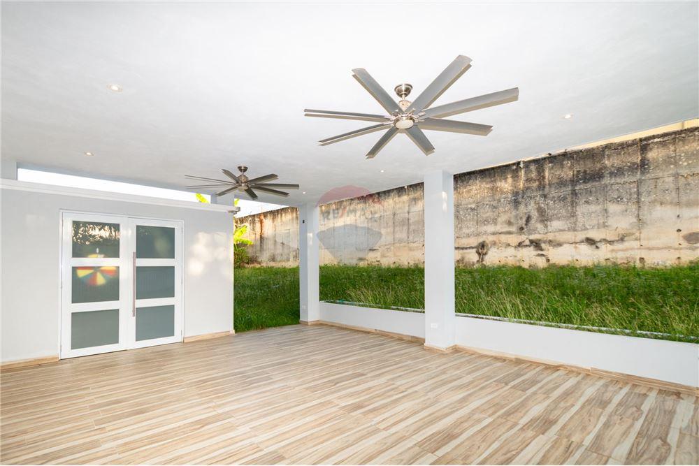 Villa - Venta - URB Las Palmas Cerro Gordo, Vega Alta, Puerto Rico - 15 - 90107007-117