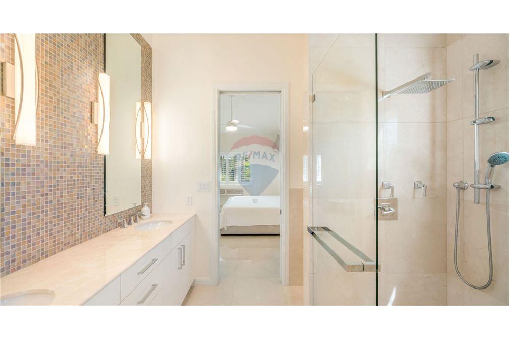 Villa - Venta - W Bay Bch North, West Bay, Islas Caimán - 26 - 90146034-171