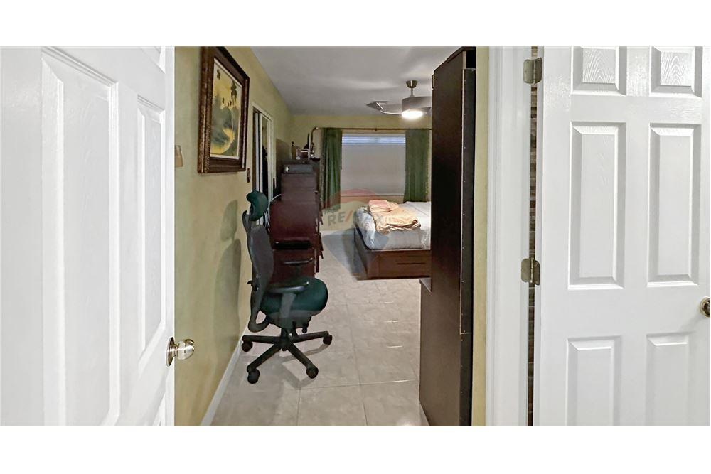 Apartamento/Condominio - Venta - George Town East, George Town, Islas Caimán - 19 - 90146011-181