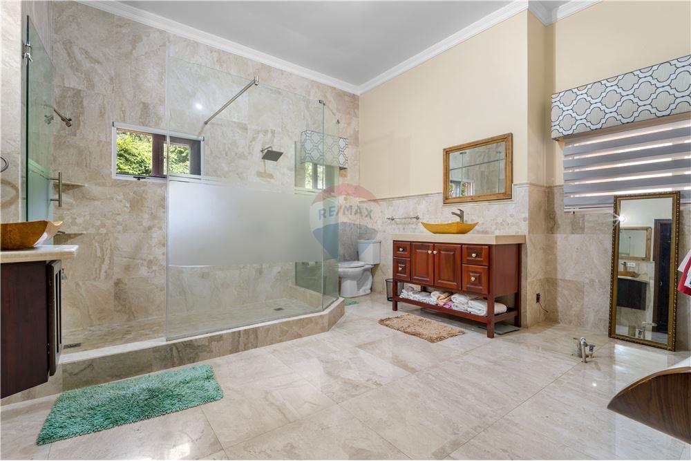 Villa - Venta - Kingston, Saint Andrew, Jamaica - 18 - 90153049-119