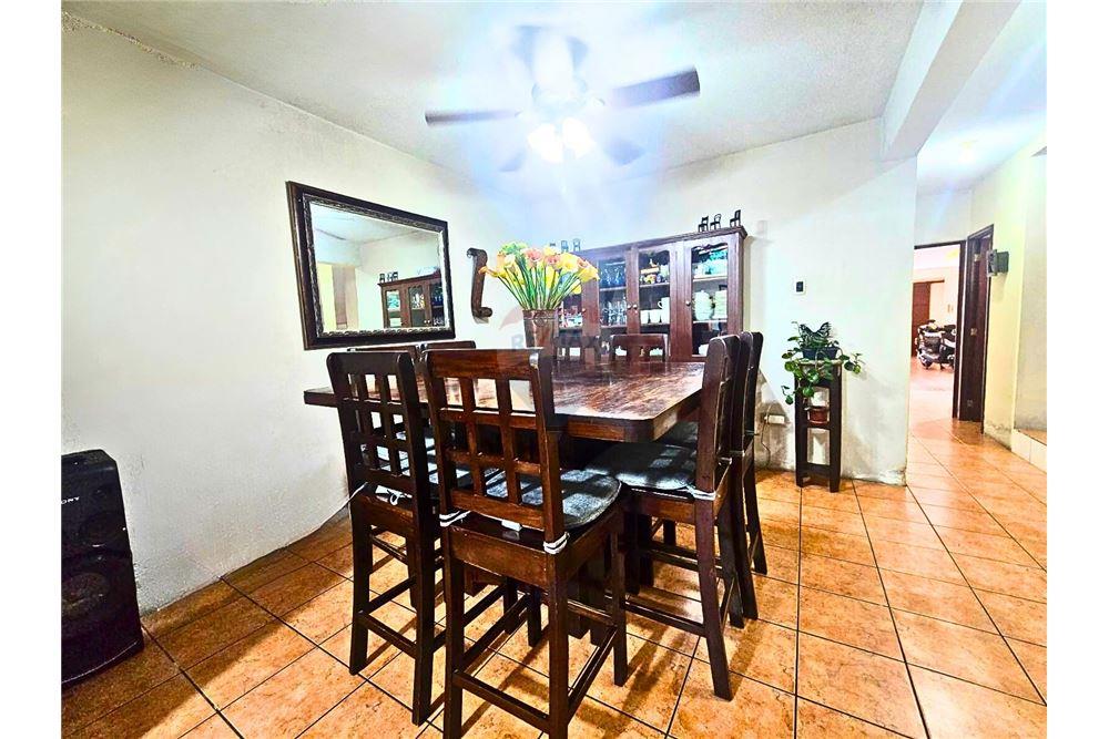 Villa - For Sale - Mixco, Guatemala, Guatemala - 3 - 901491001-12