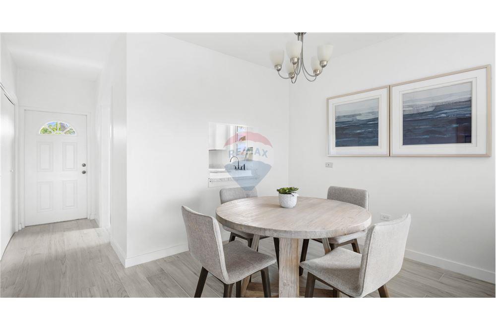 Appartement - Te Koop - W Bay Bch West, West Bay, Cayman Islands - 9 - 90146012-244