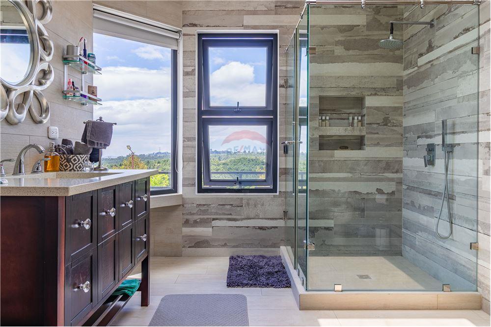 Villa - Venta - Fraijanes, Guatemala, Guatemala - 25 - 902091020-7