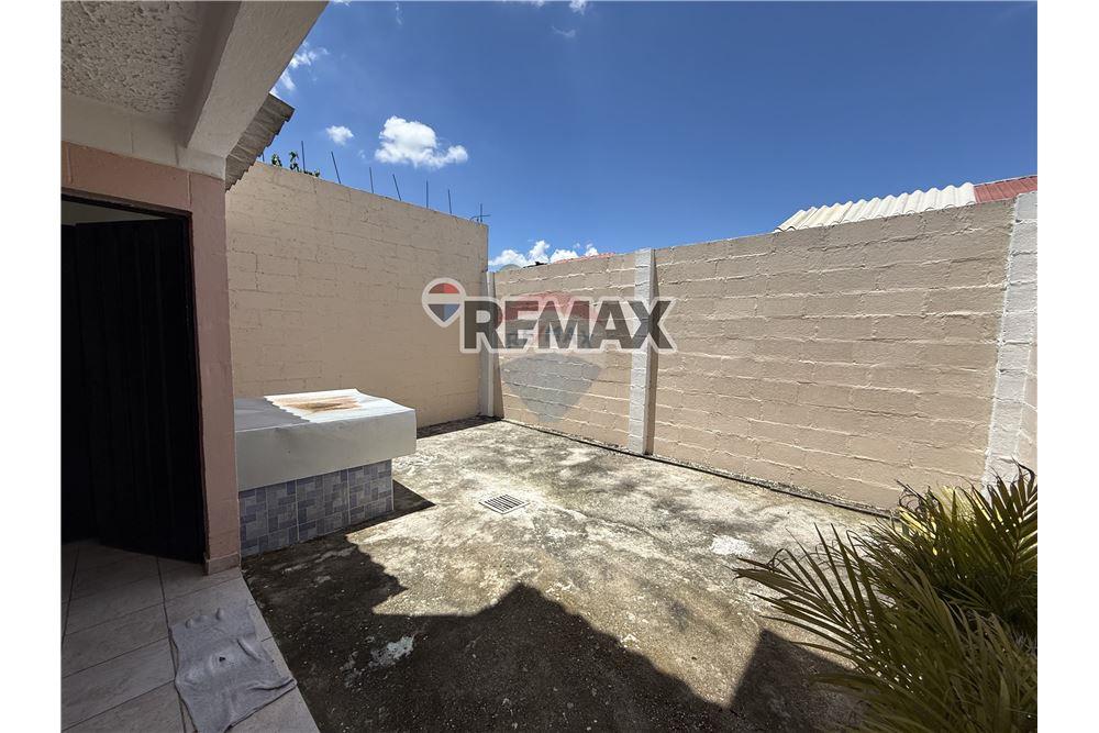 Villa - For Sale - Ilopango, San Salvador, El Salvador - 8 - 902331019-9