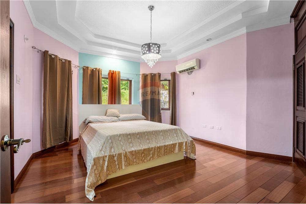 Villa - Venta - Kingston, Saint Andrew, Jamaica - 24 - 90153049-119