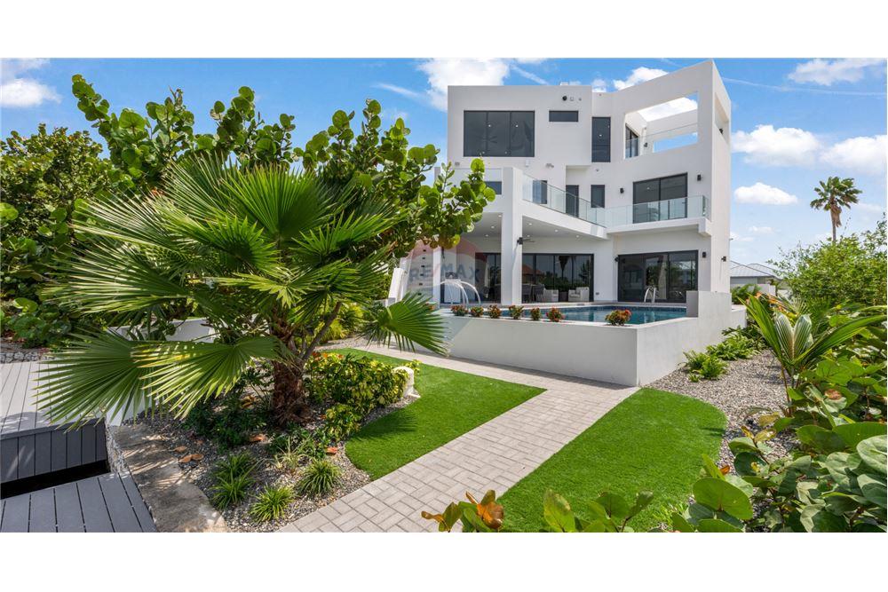 Residential - Villa - W Bay Bch North, West Bay, Cayman Islands - Caribbean & Central Ameri - 2 - 90146042-61