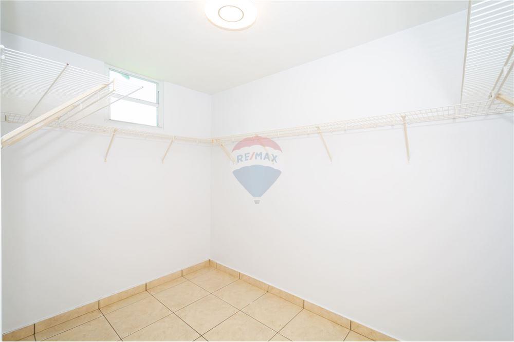 Villa - For Sale - Est Cerro Gordo, Vega Alta, Puerto Rico - 32 - 90107007-118