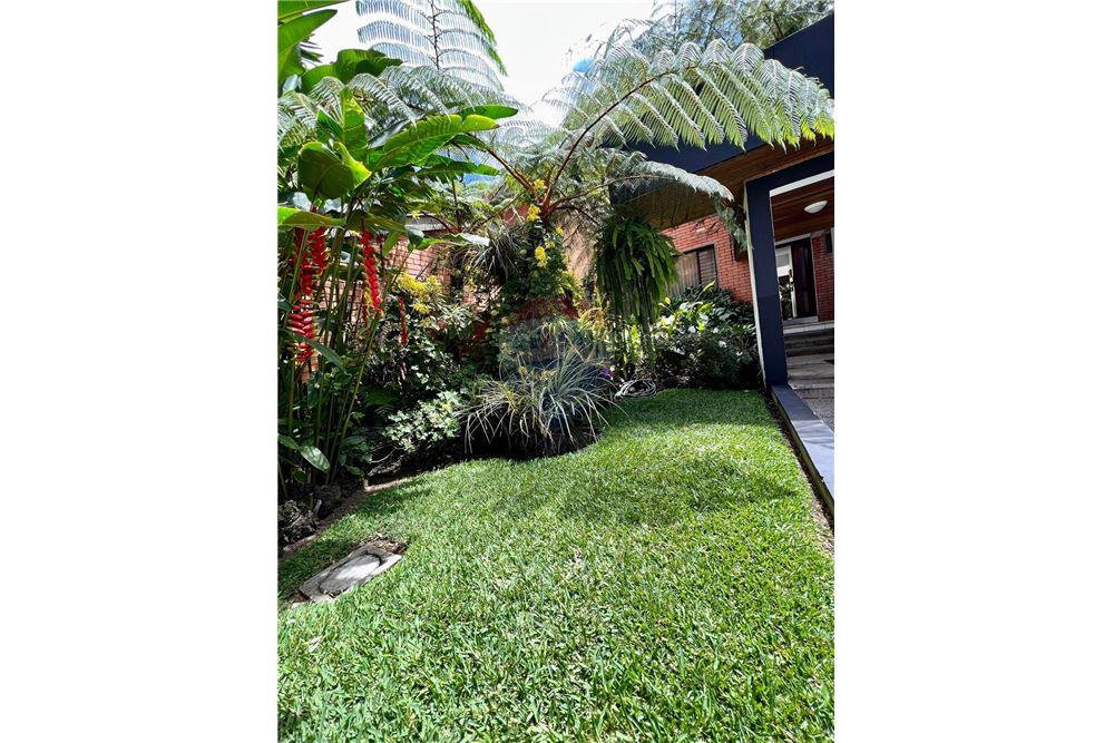 Villa - Venta - Vista Hermosa, Guatemala, Guatemala - 15 - 902651007-4