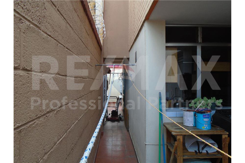 Villa - For Sale - Quetzaltenango, Quetzaltenango, Guatemala - 13 - 901011001-22