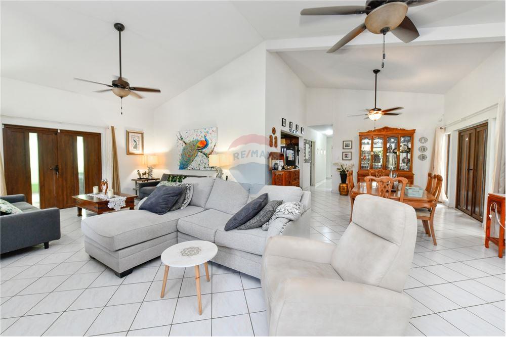 Villa - For Sale - Oranjestad, Aruba, Aruba - 20 - 90105005-509